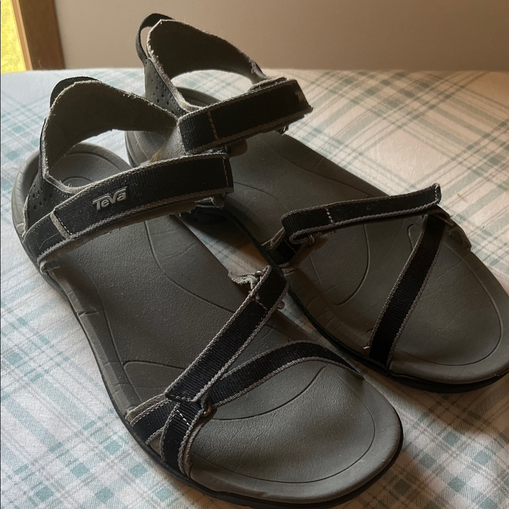 Teva Women's Gray and Black Sandals